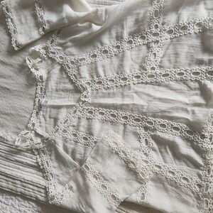 Cold shoulder top by Venus